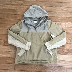 Burton Women’s hoodie
